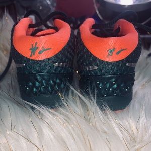 Nike shoes boys 6c